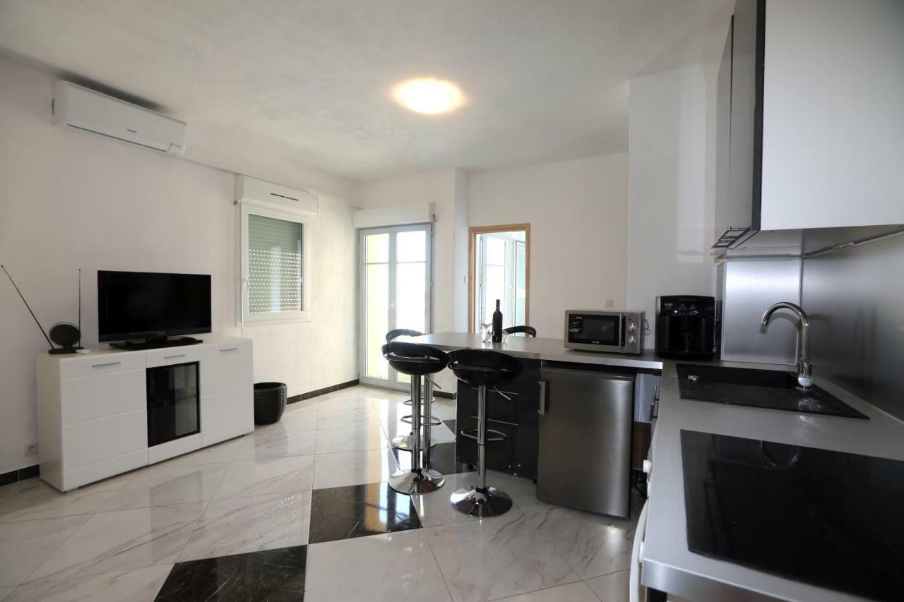 Apartmani Ivan V Relax Vodice Dış mekan fotoğraf
